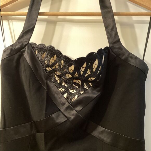 Escada Couture Black Halter Lace  Cocktail Formal Dress Size 2 US - Picture 15 of 16